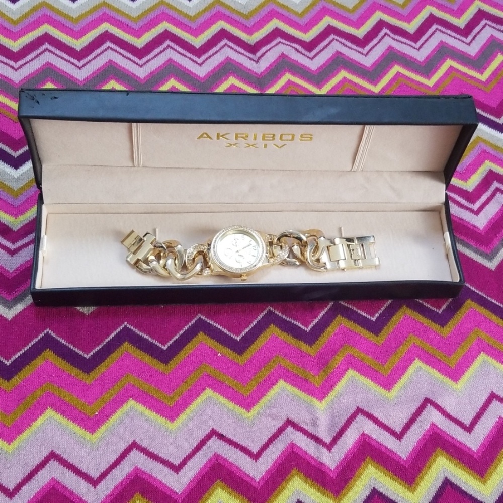 Akkribos woman multifunction watch